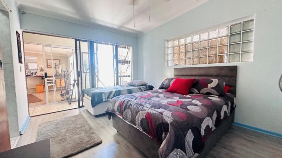 3 Bedroom Property for Sale in Stilbaai Wes Western Cape